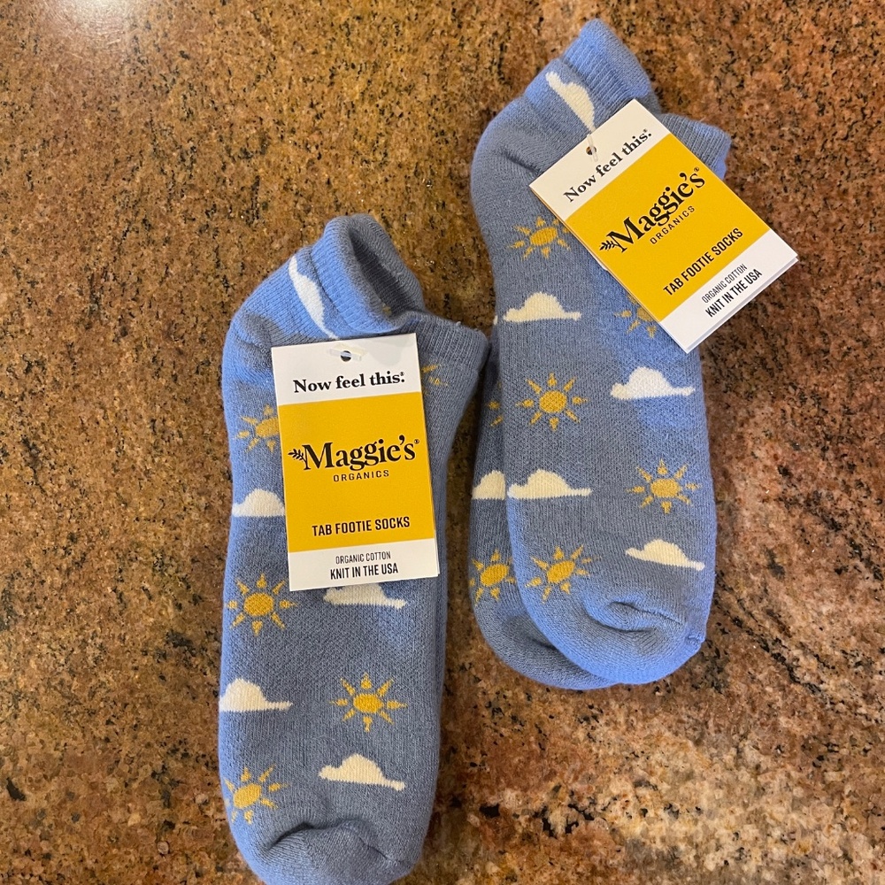 NEW! Maggie''s Organics Tab Footie Socks Sunny  Two Pair! NWT!
